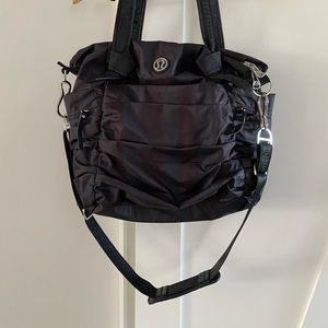 Lululemon bag
